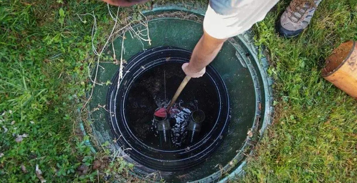 Is a landlord responsible for emptying a septic tank? Dirt2Tidy Cleaners