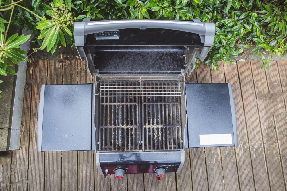 How do you Clean a Disgusting BBQ? 7 BBQ cleaner