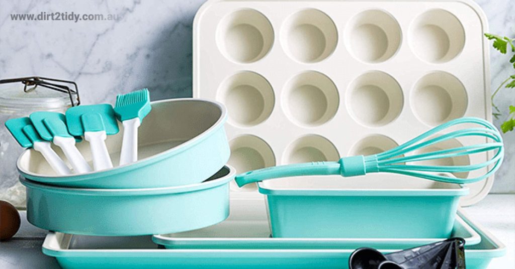 How to clean silicone products? 1 silicone cookware