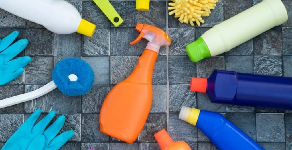 Can turpentine be used for cleaning? 2 turpentine cleaning