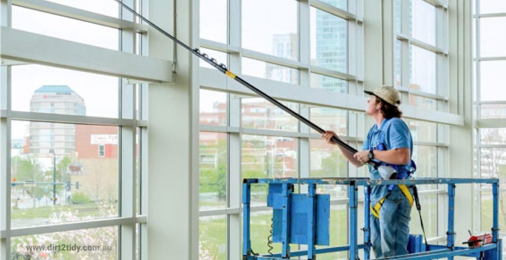How safe is high-rise window cleaning? 1 How safe is high rise window cleaning2