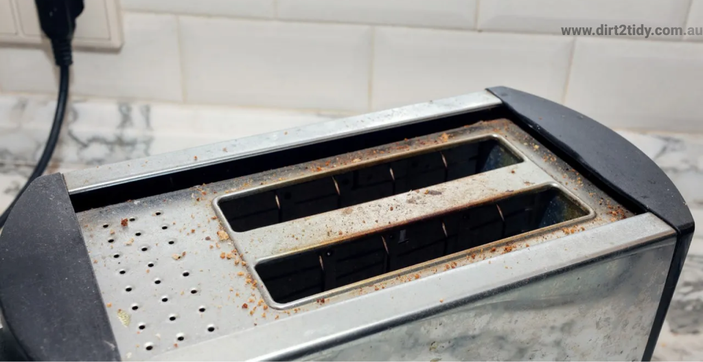 clean a toaster