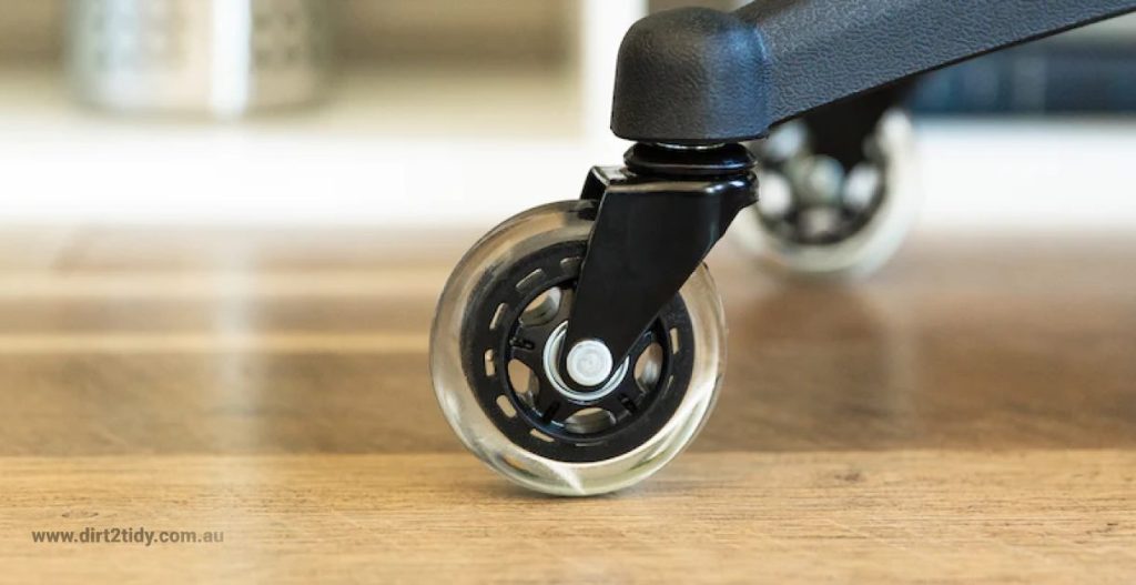 How to deep clean Quick Step laminate flooring4