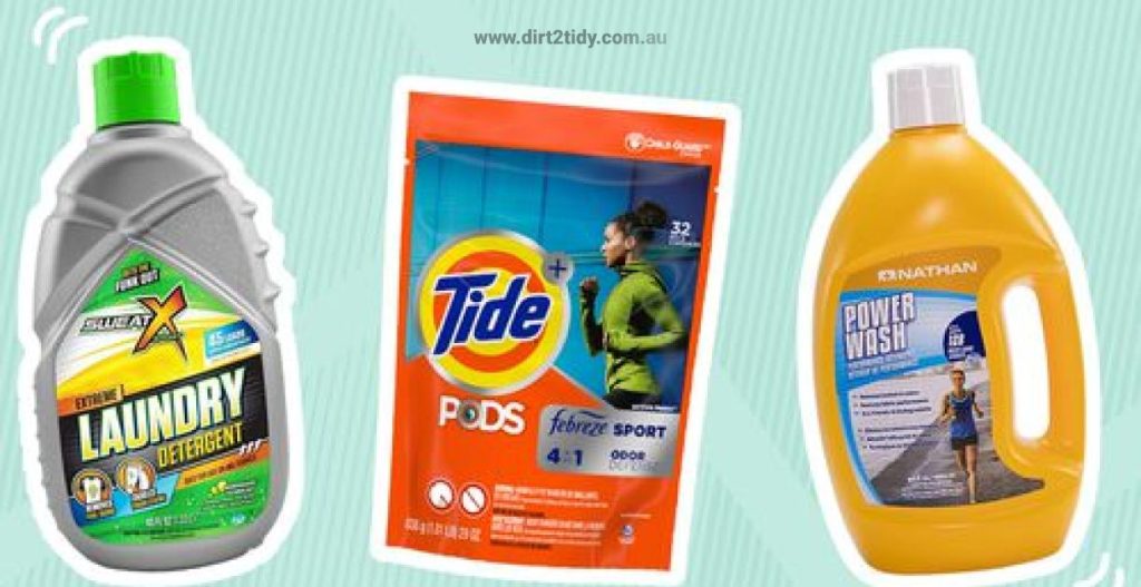 Is it dangerous to use cleaning sprays to clean a microwave? 1 microwave cleaning