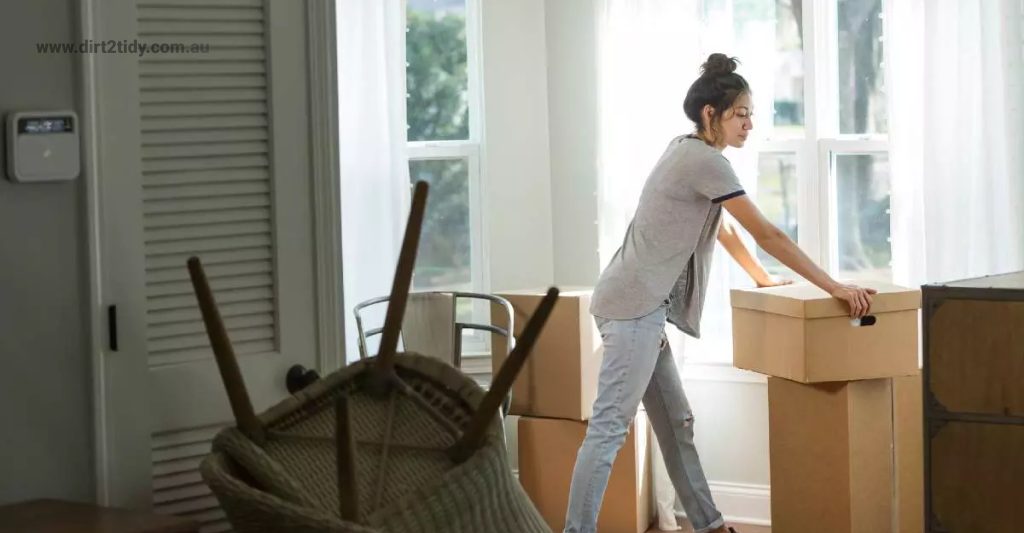 Does the landlord have to clean the house before I move in? 3 clean the house before i move in