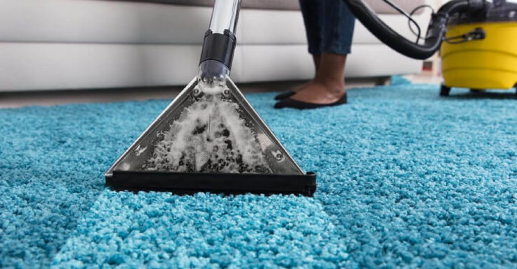 Can you clean a carpet with just water? 1 clean a carpet
