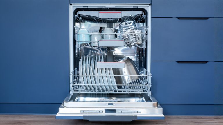 Best Way to Clean Glass Windows