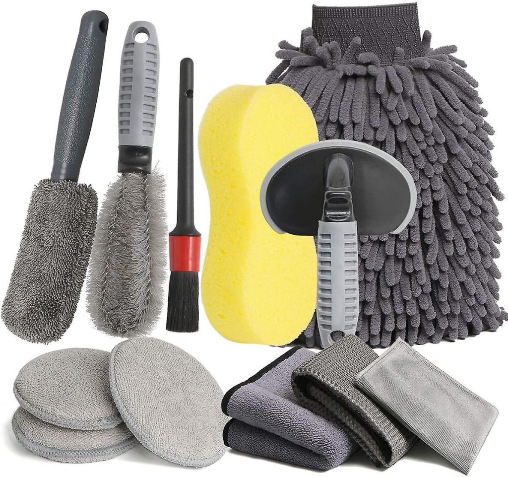 Gift Your Loved One a Personalized Car Cleaning Kit This Christmas 1 car cleaning kit