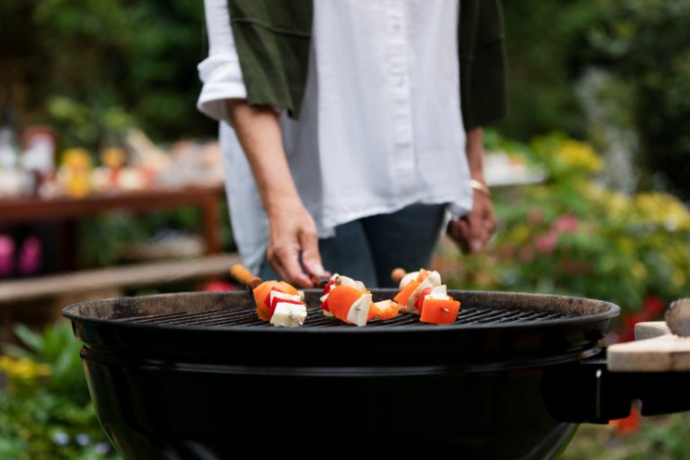 6 Must Know Tips for Successfully Cleaning Your BBQ Grill