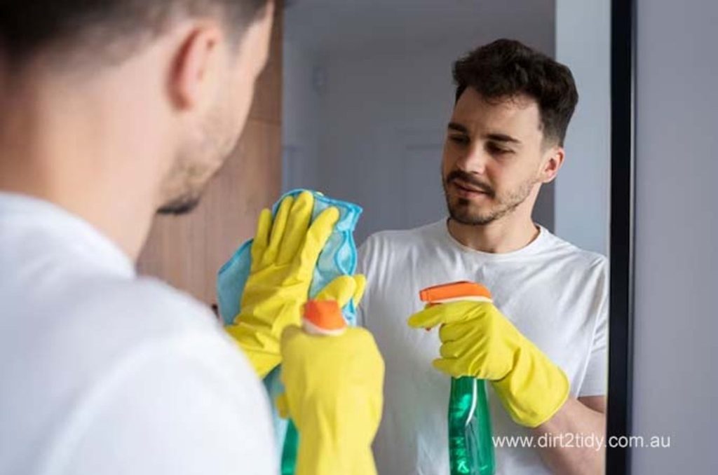 Everything You Need to Know About Hiring Window Cleaning Specialists 2 window cleaning