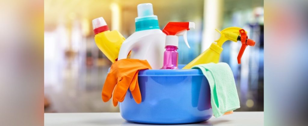 How to Reduce Allergens and Dust in Your Home Before the Festivities 3 Reduce Allergens