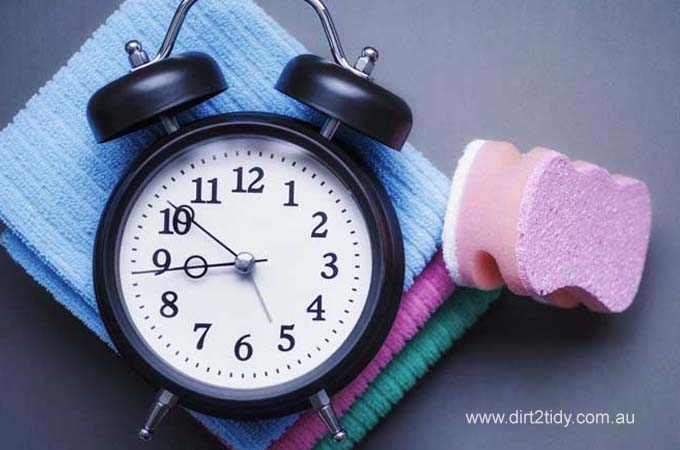 Time-Saving Tips for Busy Households: How to Clean Your Home Efficiently 3 time saving cleaning tip