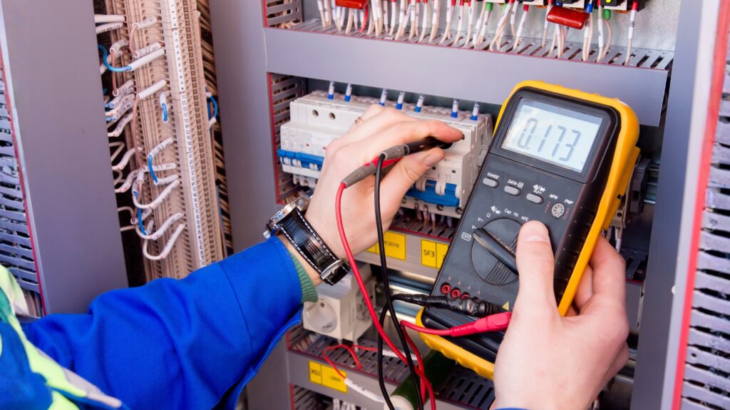 How to Choose the Right Electrician for Your Home Projects 1 Electrician