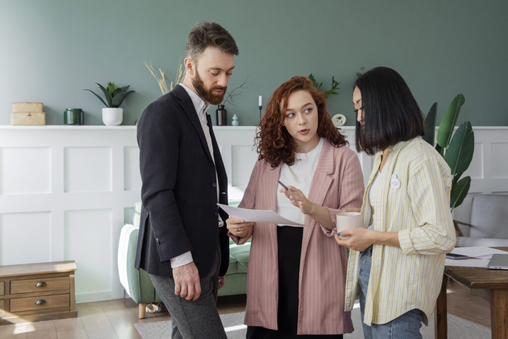 Why do so Many People Instinctively Hate Landlords? 1 People Instinctively Hate Landlords, People Instinctively Hate Landlords?