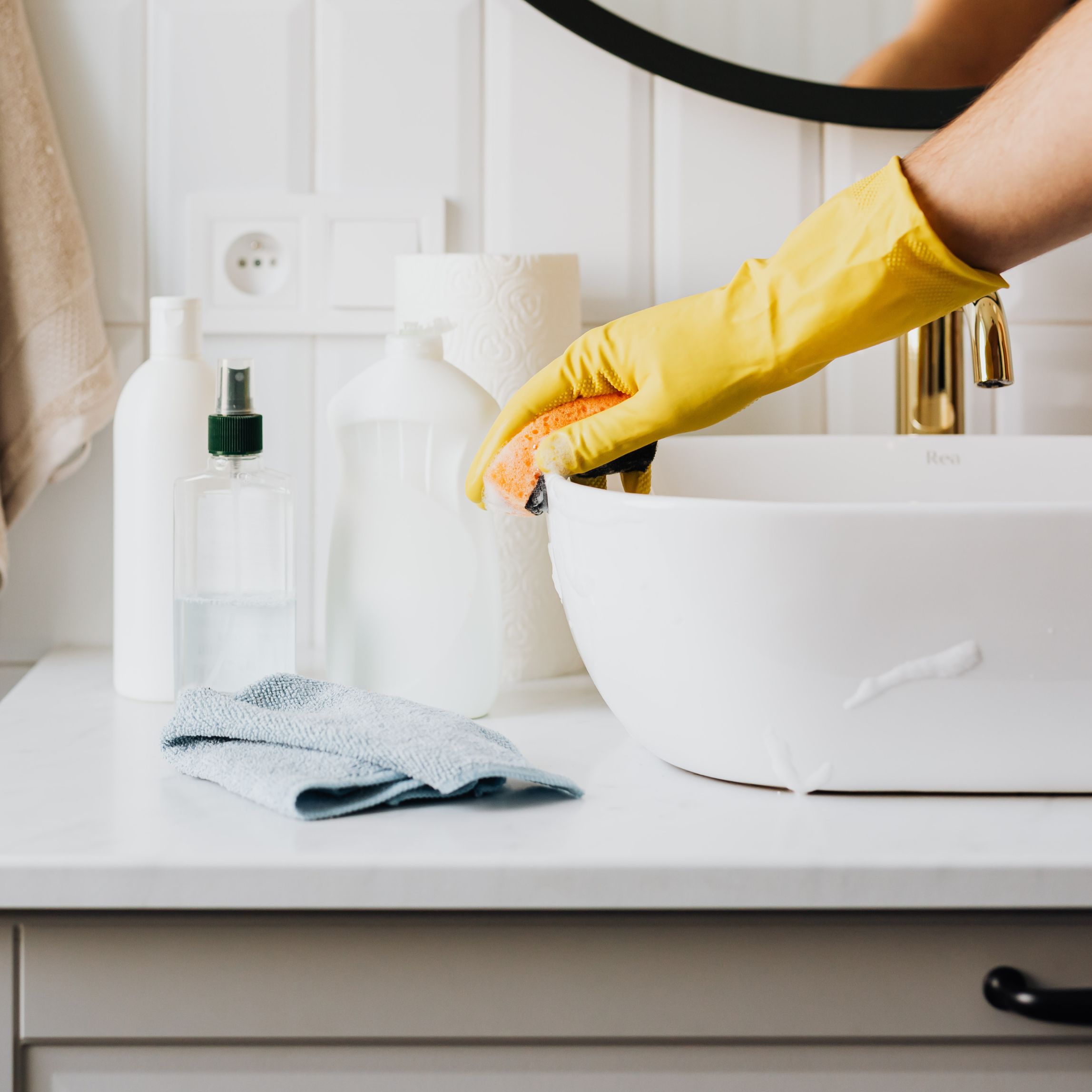Bathroom & Laundry